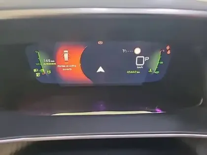 Photo 49 Peugeot 2008  PureTech 130 S&S EAT8