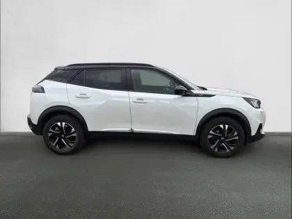 Photo 23 Peugeot 2008  PureTech 130 S&S EAT8