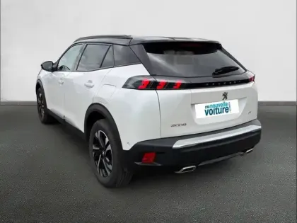 Photo 6 Peugeot 2008 Gén. II Ph1 NG GT 5