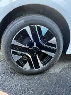 Photo 15 Peugeot 208  Hybrid 110 ch e-DCS6