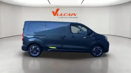 Photo 6 Opel Vivaro Gén. III Ph2 Sportive 4
