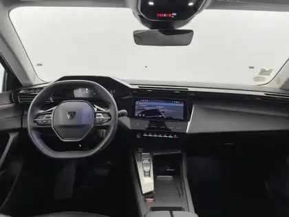 Photo 29 Peugeot 308  SW BlueHDi 130ch S&S EAT8