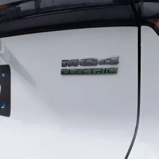 Photo 107 Mg Mg4  Electric 51kWh - 125 kW 2WD