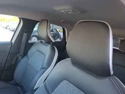 Photo 17 Renault Captur  TCe 130 EDC FAP