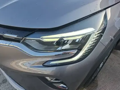 Photo 40 Renault Captur  TCe 130 EDC FAP