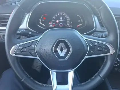 Photo 15 Renault Captur  TCe 130 EDC FAP