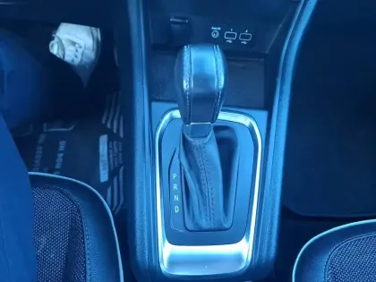 Photo 16 Renault Captur  TCe 130 EDC FAP