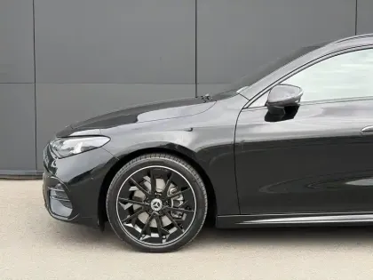 Photo 35 Mercedes CLA  Shooting Brake 250+ avec technologie EQ