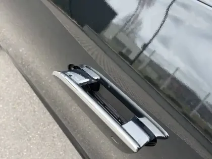 Photo 11 Mercedes CLA Gén. III (X174/X178) Ph1 AMG Line 5