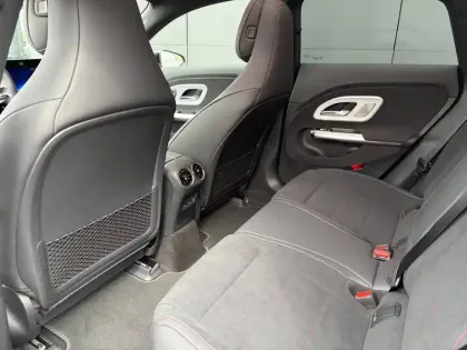 Photo 53 Mercedes CLA  Shooting Brake 250+ avec technologie EQ
