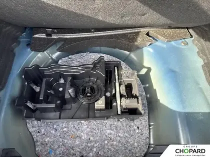 Photo 25 Opel Corsa Gén. VI Ph1 NG Elegance Business 5