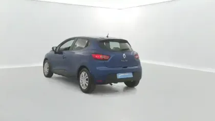 Photo 11 Renault Clio  1.2 16V 75