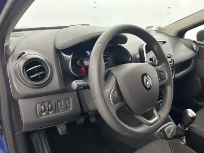 Photo 18 Renault Clio  1.2 16V 75