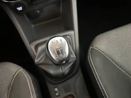 Photo 21 Renault Clio  1.2 16V 75