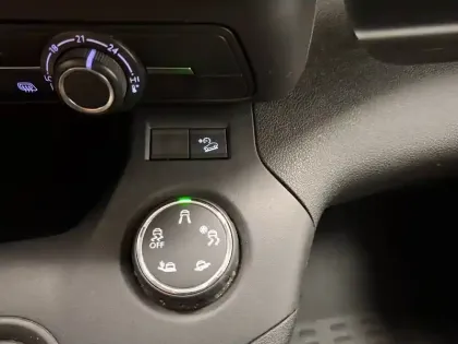 Photo 17 Peugeot Partner  FOURGON STANDARD 1000 KG BLUEHDI 100 S&S BVM5