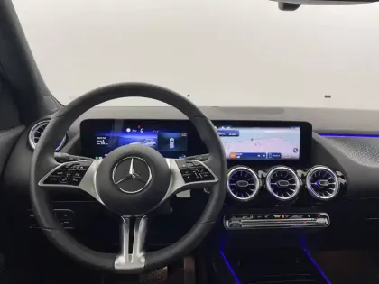 Photo 43 Mercedes EQA  250+