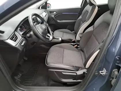 Photo 26 Renault Captur  E-Tech full hybrid 145