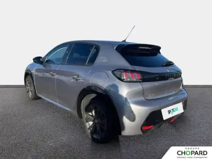 Photo 6 Peugeot 208 Gén. II Ph1 NG Roadtrip 5