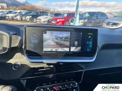 Photo 14 Peugeot 208 Gén. II Ph1 NG Roadtrip 5