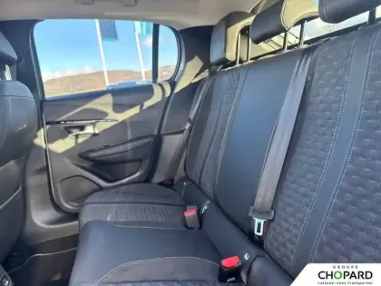 Photo 17 Peugeot 208 Gén. II Ph1 NG Roadtrip 5