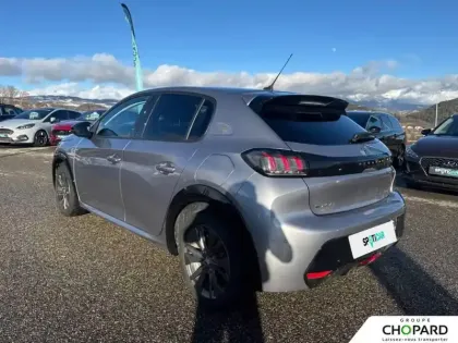 Photo 31 Peugeot 208 Gén. II Ph1 NG Roadtrip 5