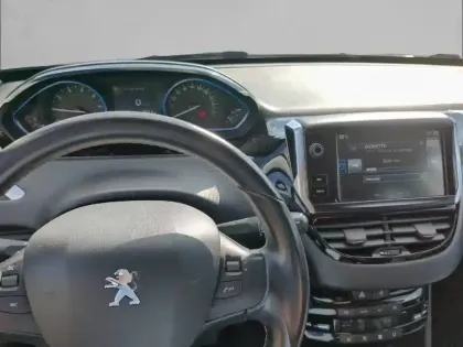 Photo 10 Peugeot 2008  1.2 PureTech 110ch S&S BVM5