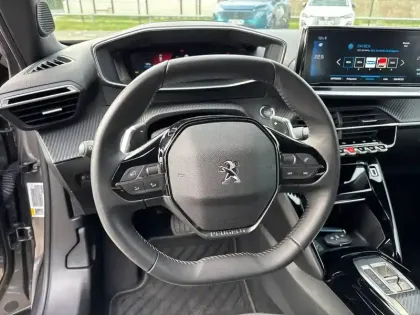 Photo 8 Peugeot 2008 Gén. II Ph1 NG Allure Pack 5