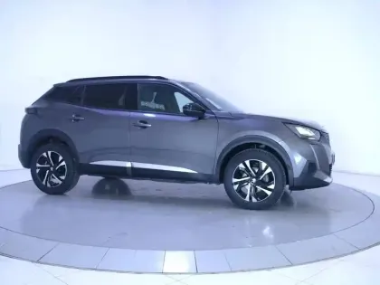 Photo 63 Peugeot 2008  PureTech 130 S&S EAT8