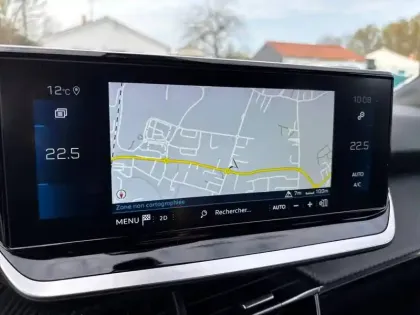 Photo 18 Peugeot 2008 Gén. II Ph1 NG Allure Pack 5