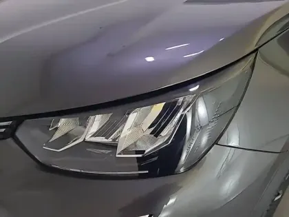Photo 75 Peugeot 2008  PureTech 130 S&S EAT8