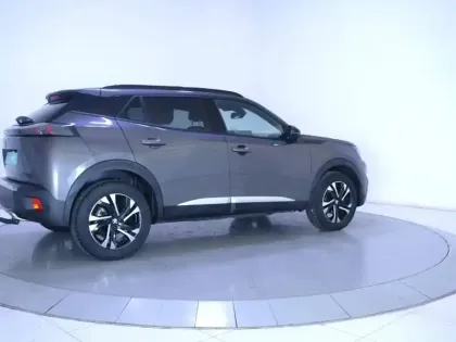 Photo 64 Peugeot 2008  PureTech 130 S&S EAT8