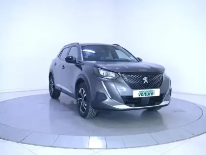 Photo 62 Peugeot 2008  PureTech 130 S&S EAT8