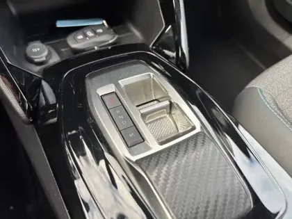 Photo 13 Peugeot 2008 Gén. II Ph1 NG Allure Pack 5