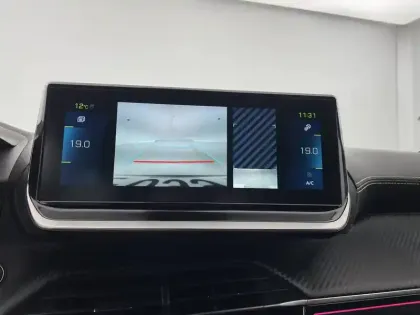 Photo 41 Peugeot 208 Gén. II Ph1 NG GT 5