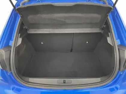 Photo 28 Peugeot 208 Gén. II Ph1 NG GT 5