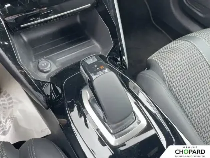 Photo 14 Peugeot 208 Gén. II Ph1 NG GT 5