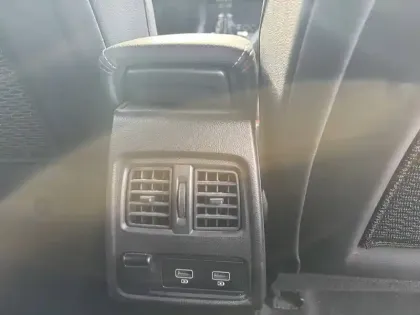 Photo 15 Renault Captur Gén. II (HJB) Ph1 RS Line 5