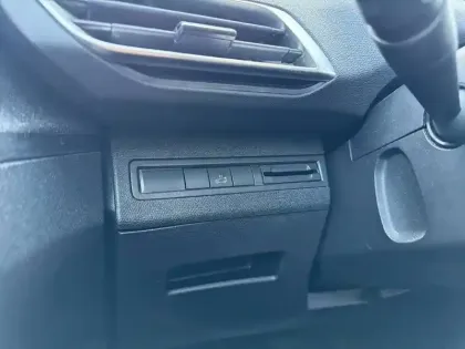 Photo 38 Peugeot 3008  Puretech 130ch S&S EAT8