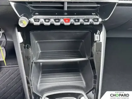 Photo 19 Peugeot 208  Hybrid 110 ch e-DCS6