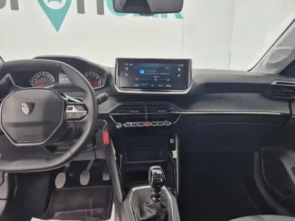 Photo 51 Peugeot 208  100 S&S BVM6