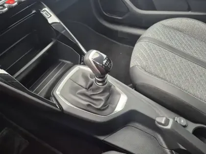 Photo 12 Peugeot 208 Gén. II Ph2 Style 5