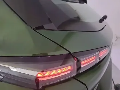 Photo 16 Peugeot 308  PureTech 110ch S&S BVM6