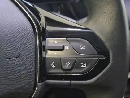 Photo 26 Peugeot 308  PureTech 110ch S&S BVM6