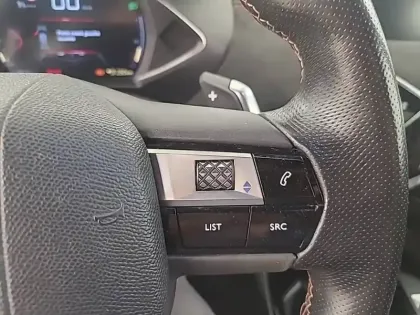 Photo 101 DS DS 3 DS3 Crossback BlueHDi 130 EAT8