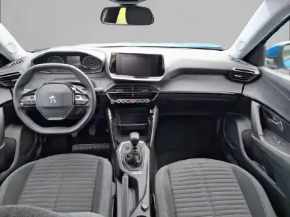 Photo 57 Peugeot 2008  PureTech 100 S&S BVM6