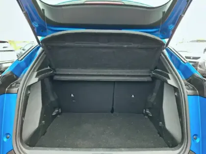 Photo 55 Peugeot 2008  PureTech 100 S&S BVM6