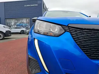 Photo 40 Peugeot 2008  PureTech 100 S&S BVM6