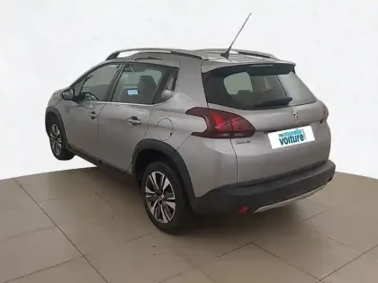 Photo 6 Peugeot 2008  1.2 PureTech 82ch BVM5