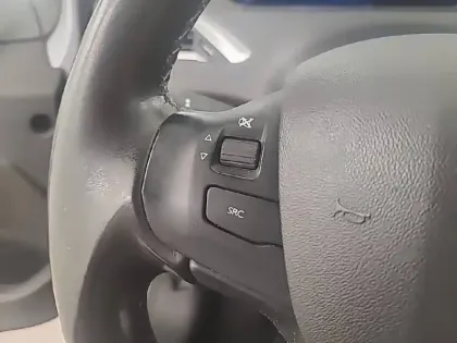 Photo 21 Peugeot 2008  1.2 PureTech 82ch BVM5