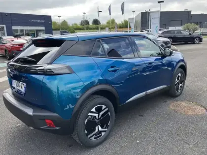 Photo 33 Peugeot 2008  Hybrid 110 e-DCS6
